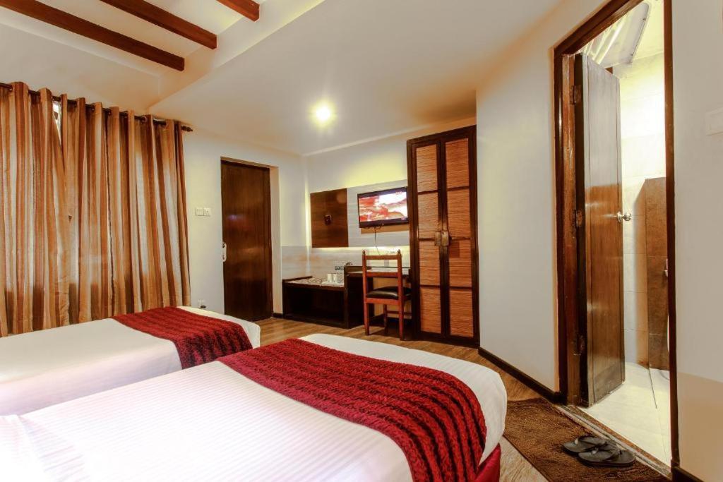 The Lakeside Retreat By Ime Hospitality Pvt Ltd Pokhara Exterior photo